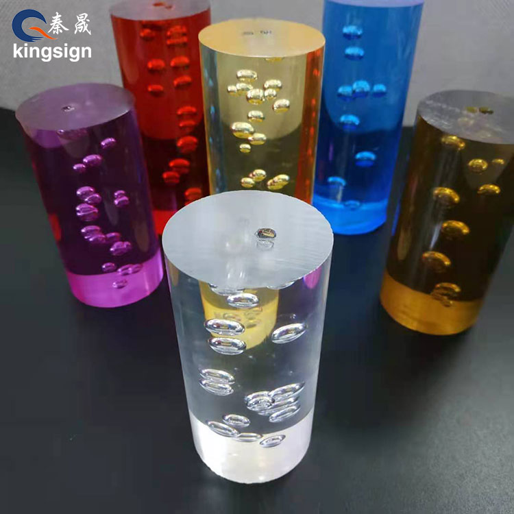 Thanh bong bóng acrylic được làm như thế nào?