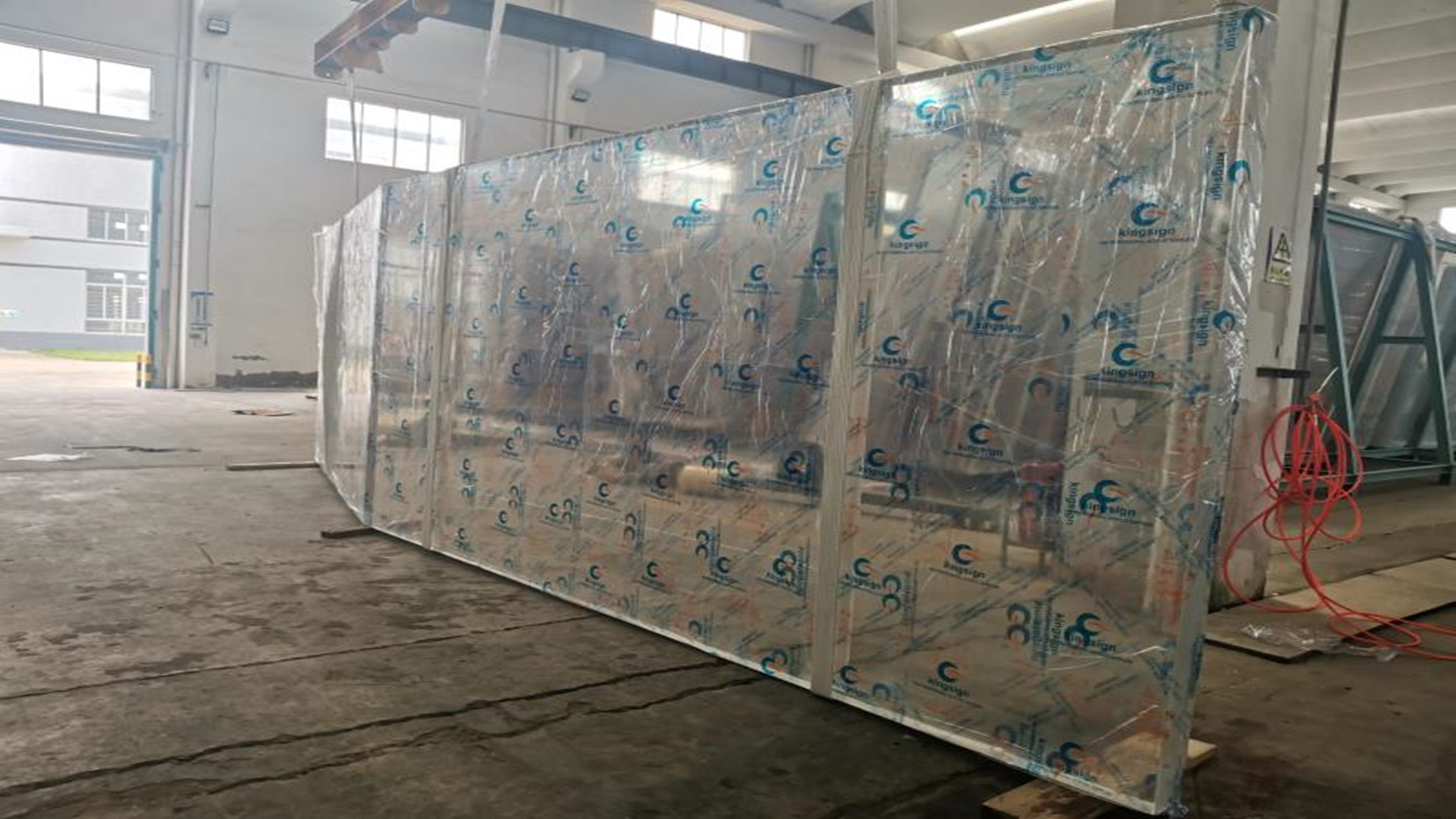 Đúc tấm acrylic cong rõ ràng cho bể cá