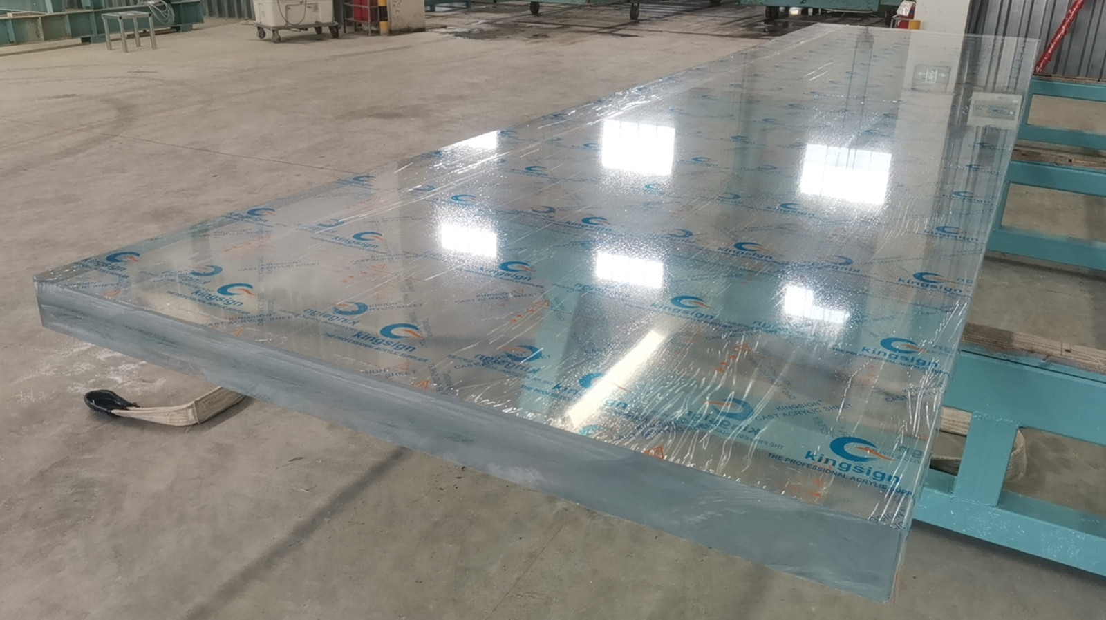 Bảng điều khiển acrylic độ dày 120mm của Kingsign cho cửa sổ bể bơi khách sạn