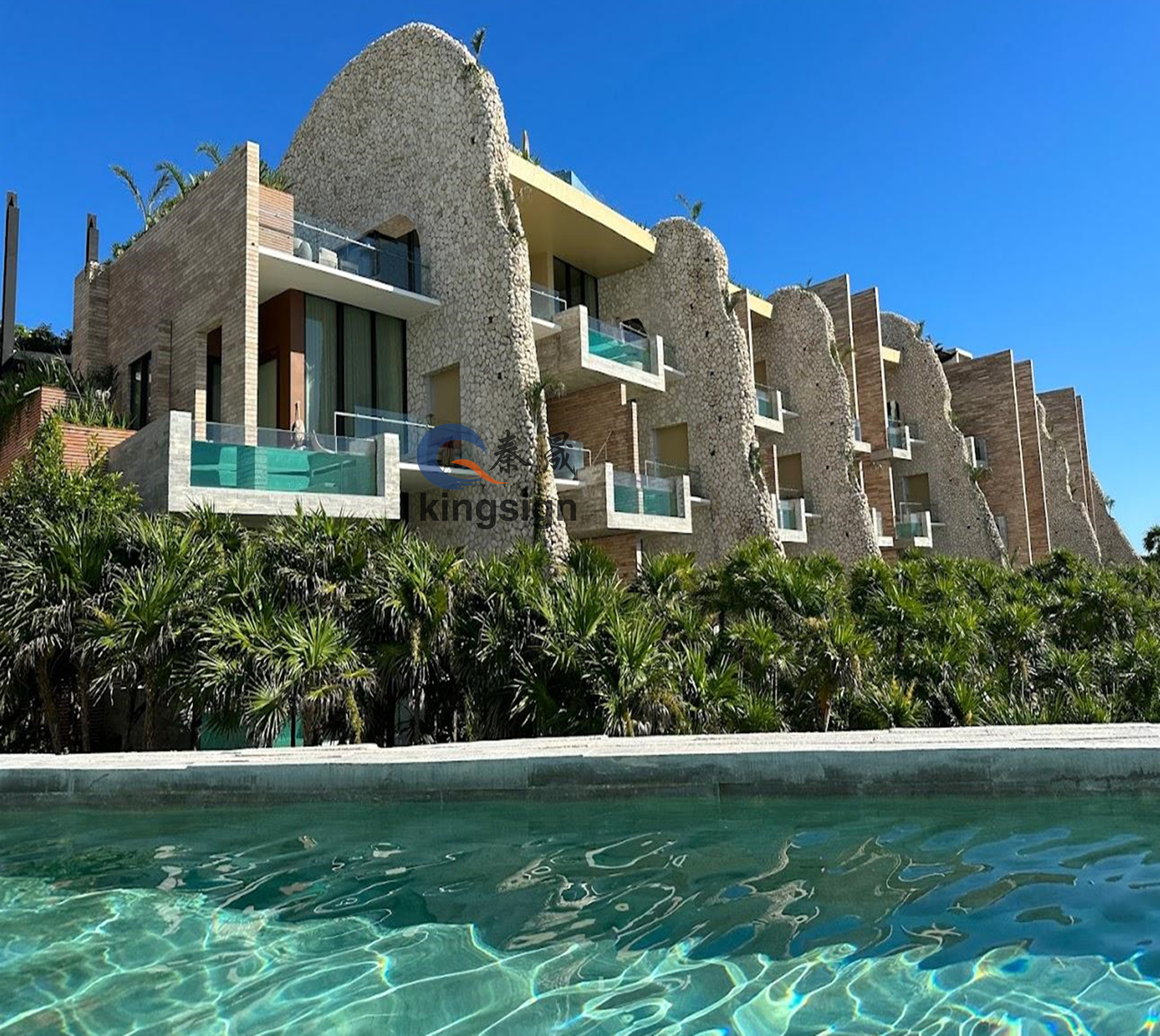 Cửa sổ và khung nhìn hồ bơi Kingsign Acrylic