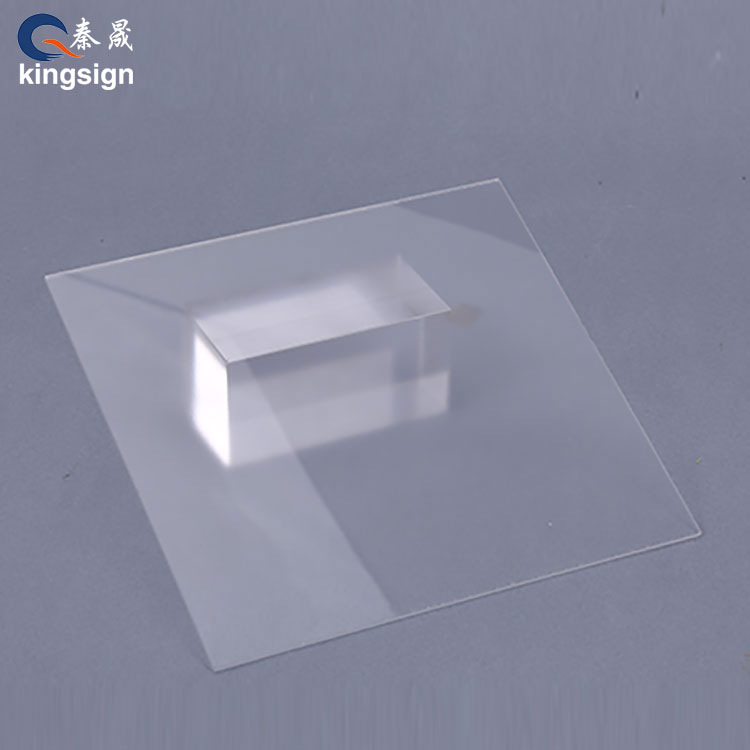 Tấm acrylic chống lóa